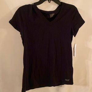 CALVIN KLEIN v neck tshirt new with tags